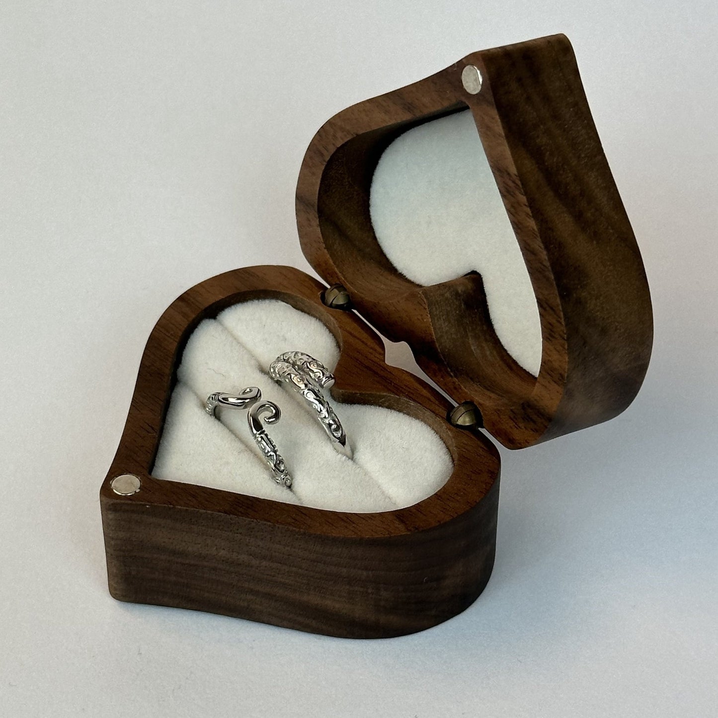 Capricorn Horn Ring Set - CouplesPicks
