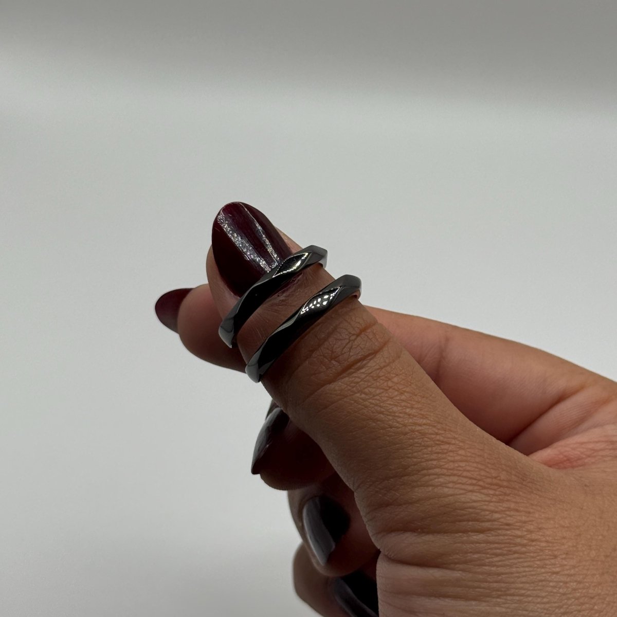 925 Sterling Silver Adjustable Ring Black Color - Changing Domed Design | “Obrynn - CouplesPicks