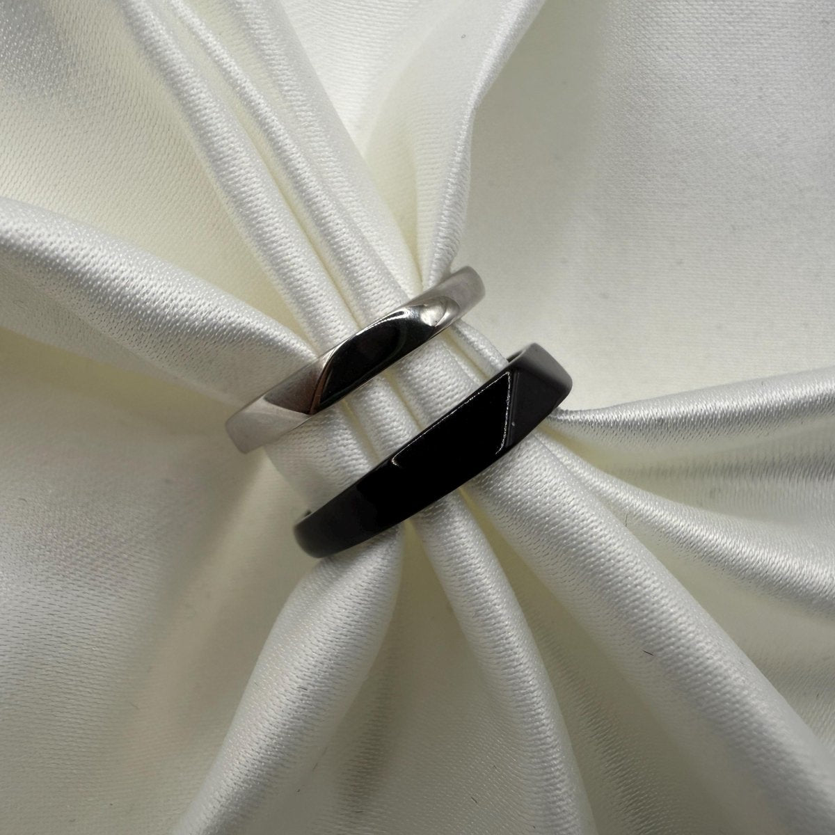 925 Sterling Silver Adjustable Ring Black Silver Domed Color - Changing Design | “Kaelorin - CouplesPicks