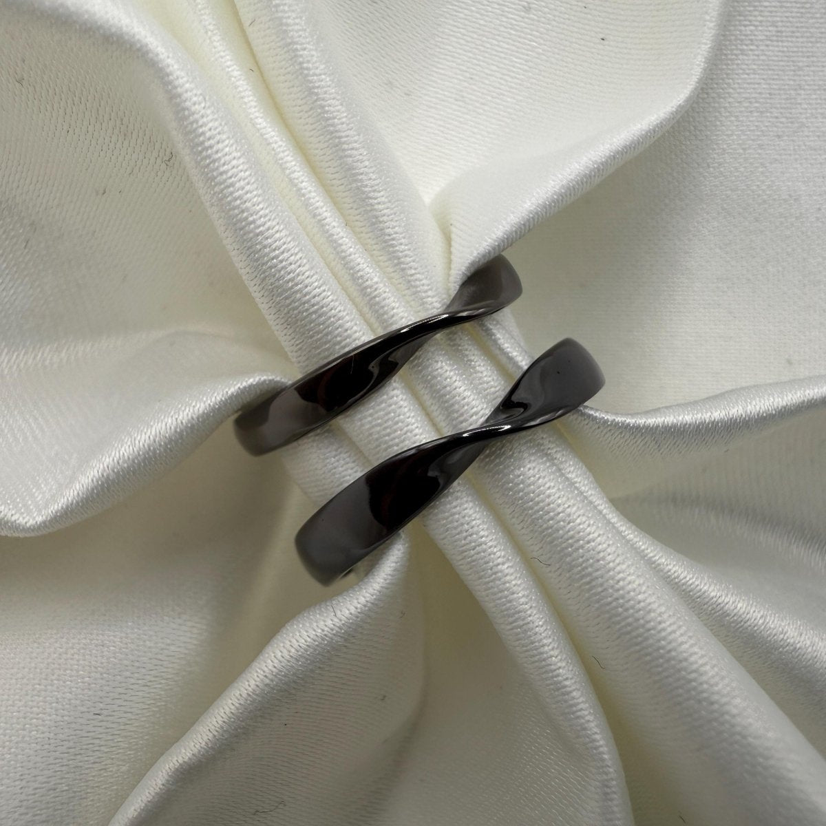925 Sterling Silver Adjustable Ring Black Twisted Color - Changing Design | “Noctyrel - CouplesPicks