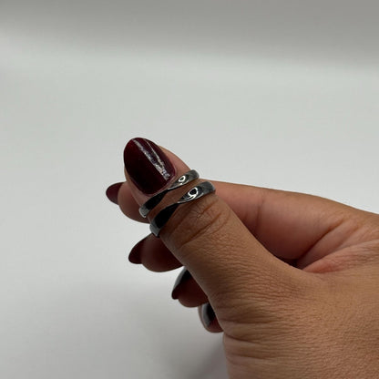 925 Sterling Silver Adjustable Ring – Black Twisted Color - Changing Design | “Noctyrel” - CouplesPicks