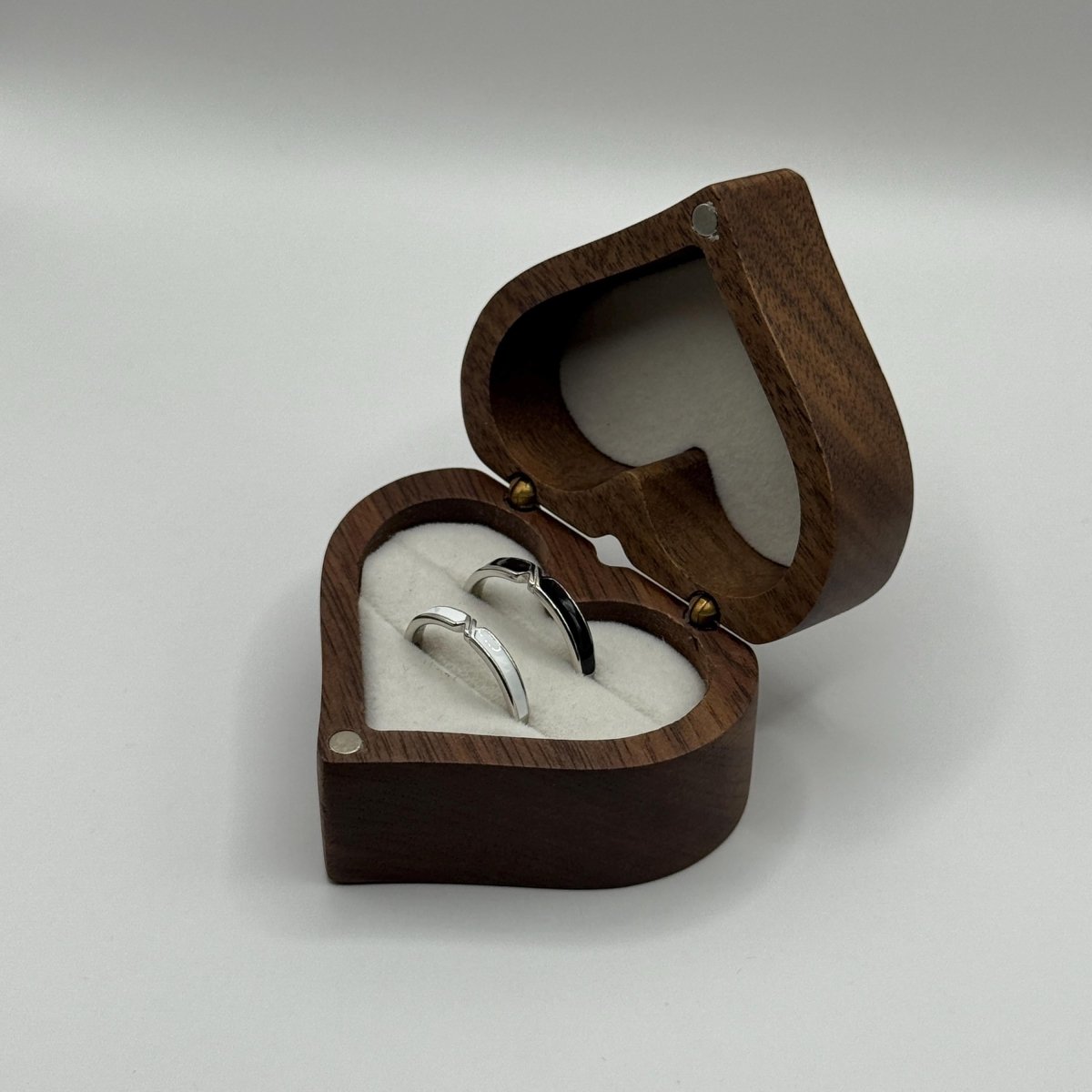 925 Sterling Silver Adjustable Ring Black & White Set Design | “Nyvayne - CouplesPicks
