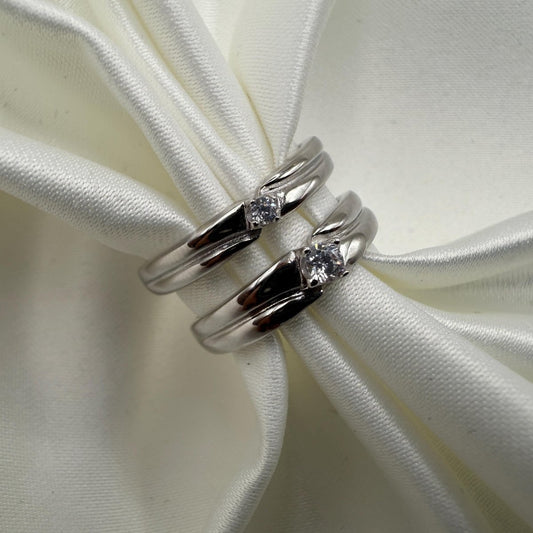 925 Sterling Silver Adjustable Ring Grooved Zirconia Design | “Veyra - CouplesPicks