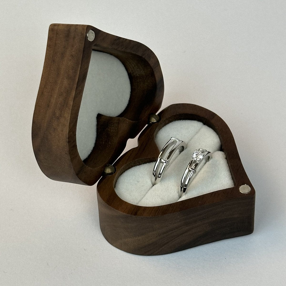 925 Sterling Silver Adjustable Ring Rail Design Zirconia | “Arqen - CouplesPicks