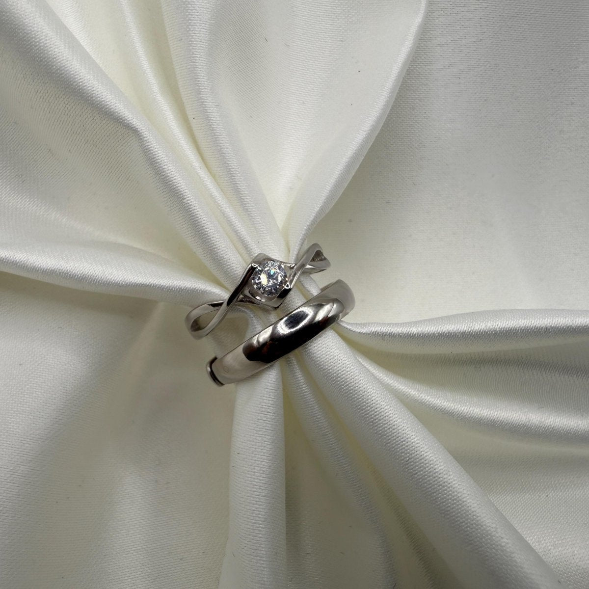 925 Sterling Silver Adjustable Ring – Twisted Heart Design | “Selvanyth” - CouplesPicks