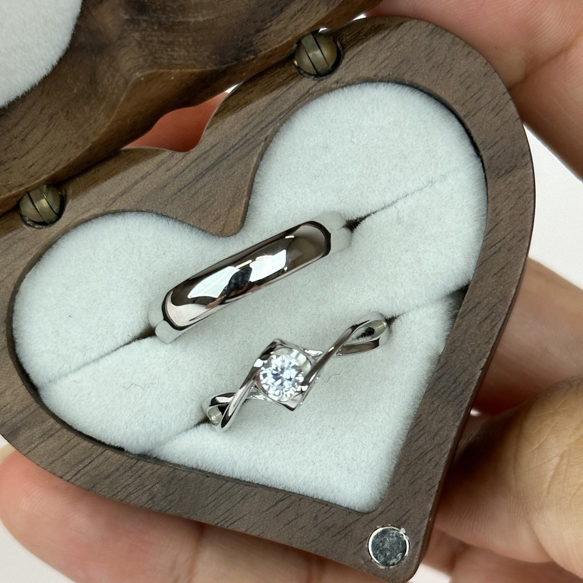 925 Sterling Silver Adjustable Ring – Twisted Heart Design | “Selvanyth” - CouplesPicks