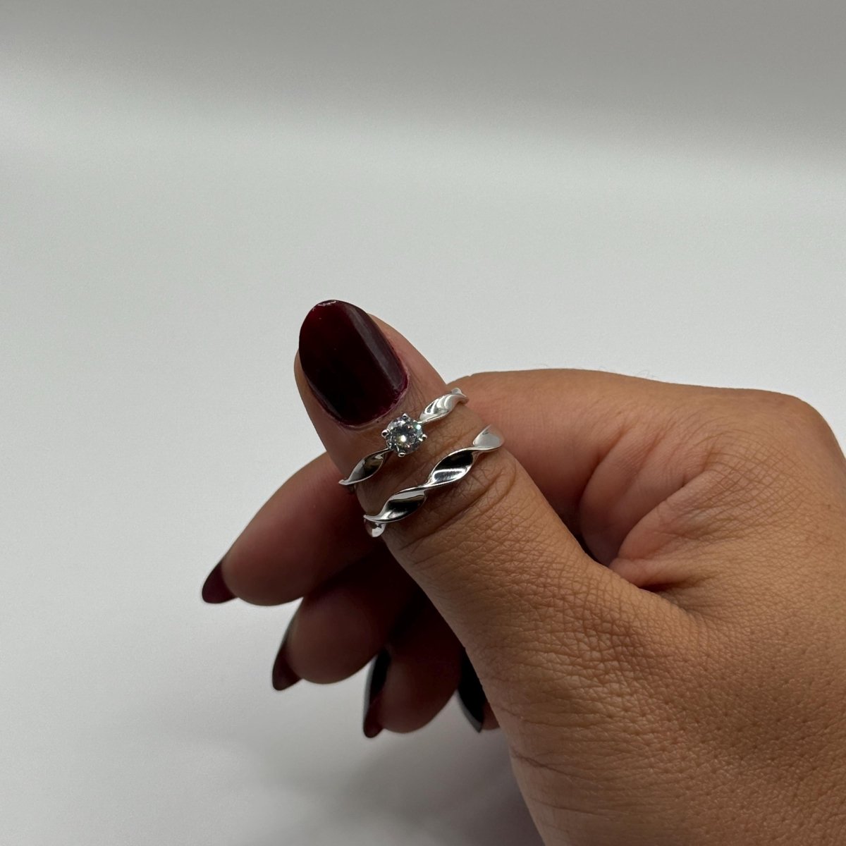 925 Sterling Silver Adjustable Ring Wavey Zirconia - Inspired Design | “Seraphyl - CouplesPicks