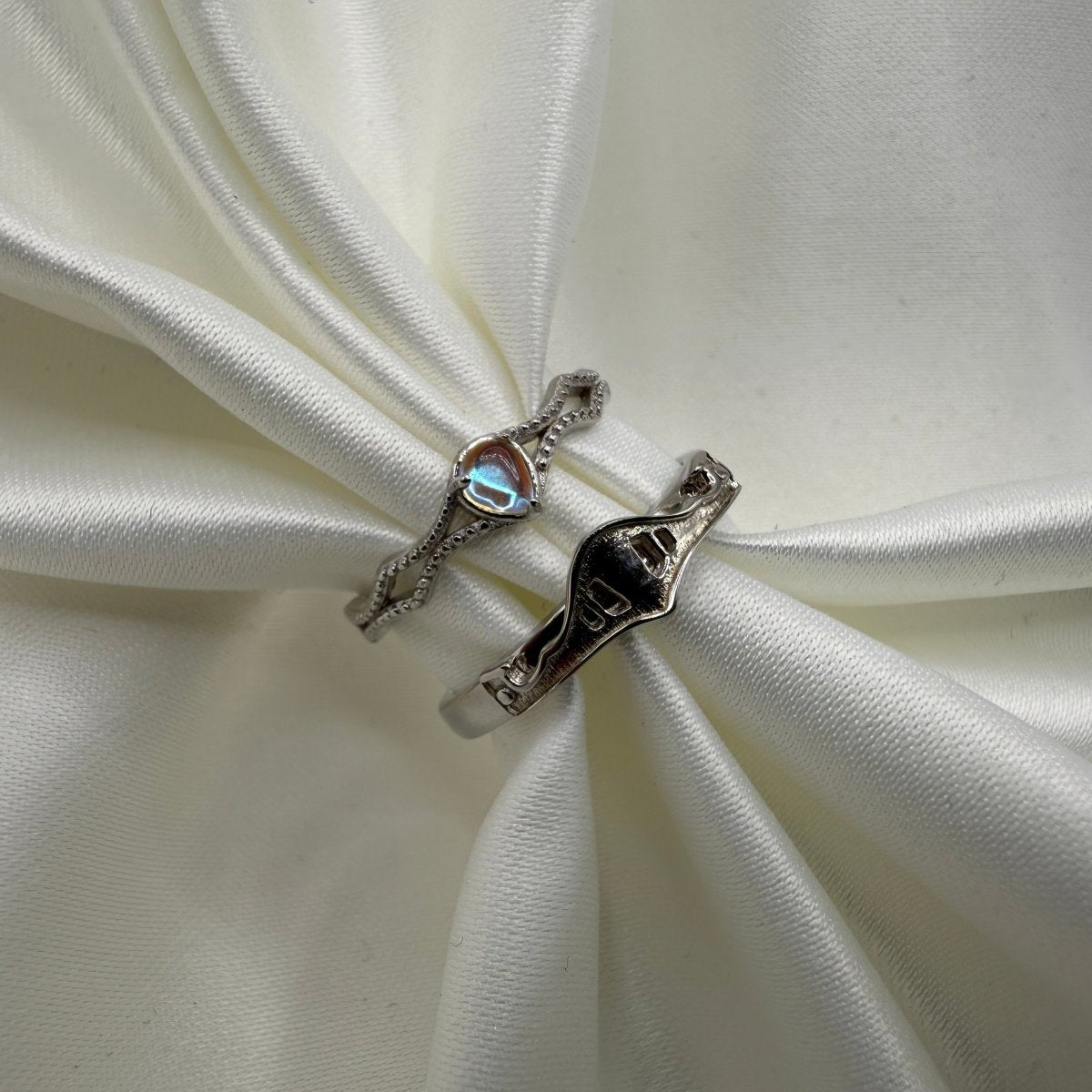 Aetheris Elven Opal - Adjustable 925 Silver Ring - CouplesPicks