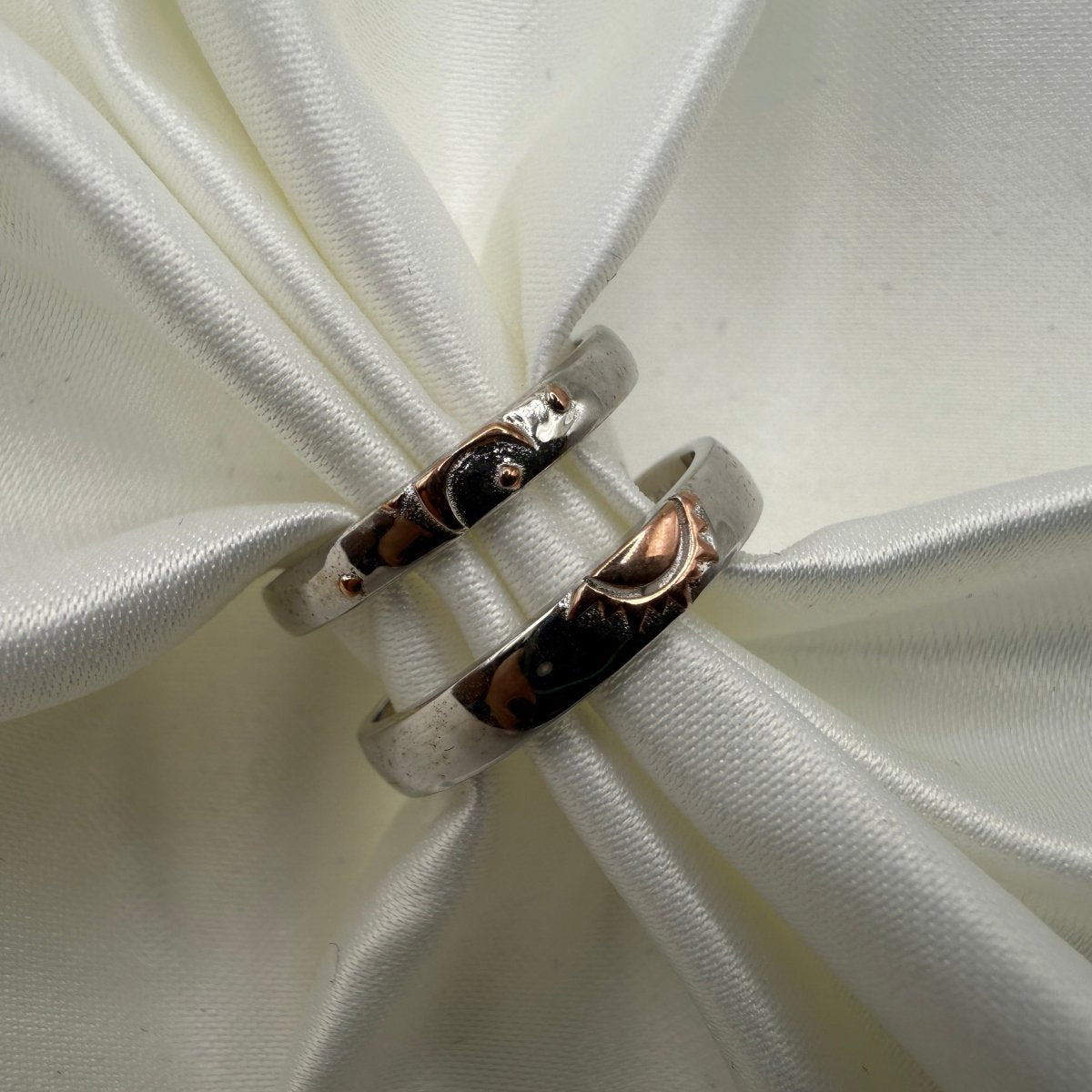 Aurevia 925 Sterling Silver Orange Sun & Moon Adjustable Ring - CouplesPicks