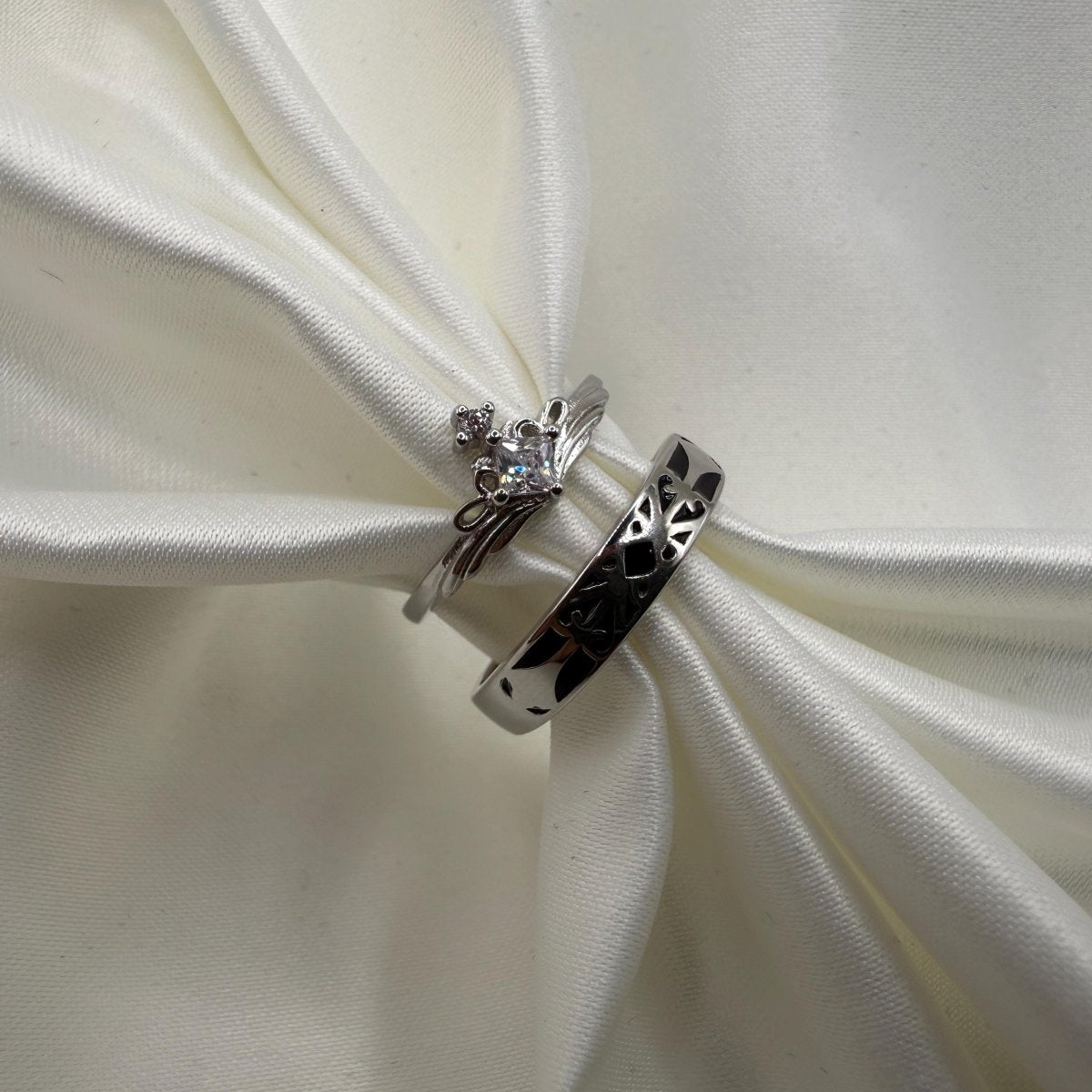 djustable Ring Knight & Princess Design | “Vaeloria - CouplesPicks