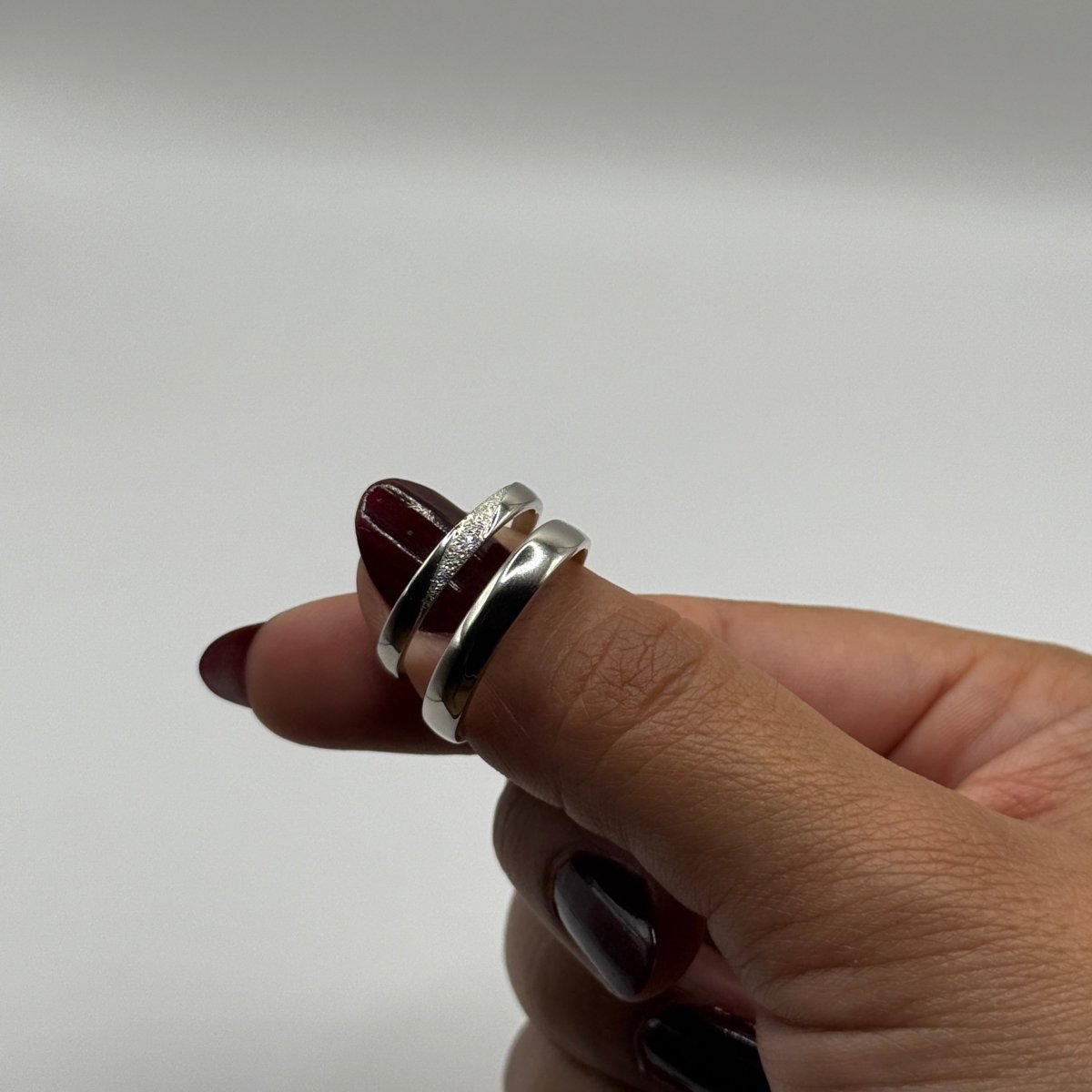 Draviel Guardian Crossed Line Adjustable Silver Ring - CouplesPicks