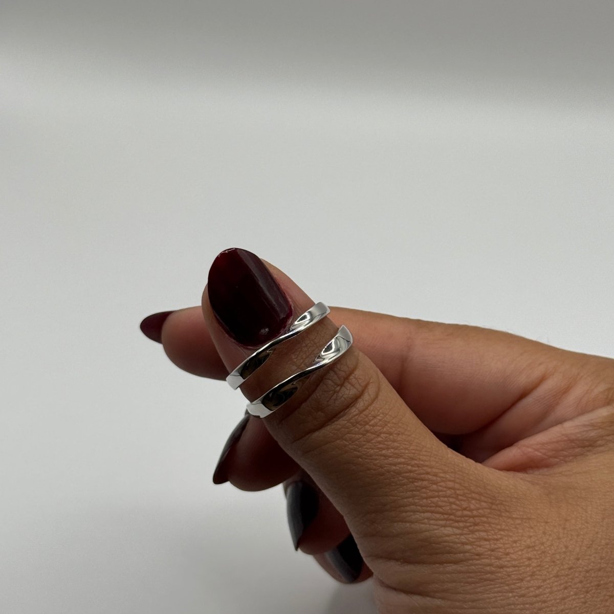 Eryndelle Flowing Twisted Silver Ring - CouplesPicks