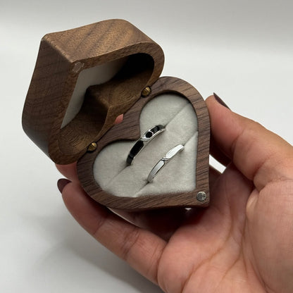 Nyvayne Black & White Balance Ring Set – 925 Sterling Silver - CouplesPicks