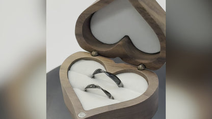 Twisted Wave Black Couple Rings