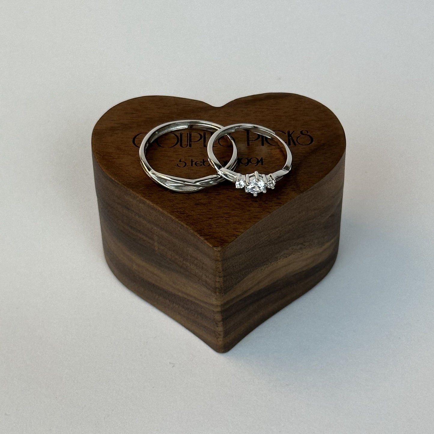Braided Love Ring Set - CouplesPicks