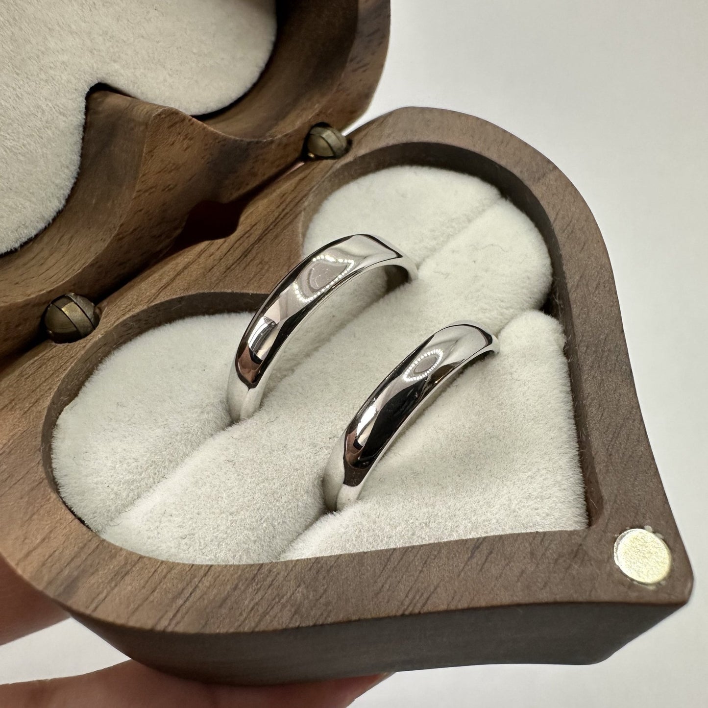 Minimalistic Ring Set - CouplesPicks