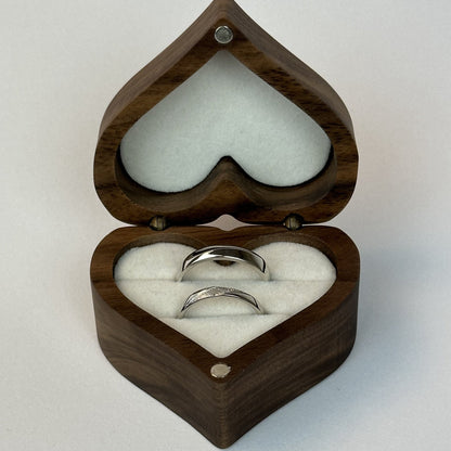 Sandstrip Groove Ring Set - CouplesPicks