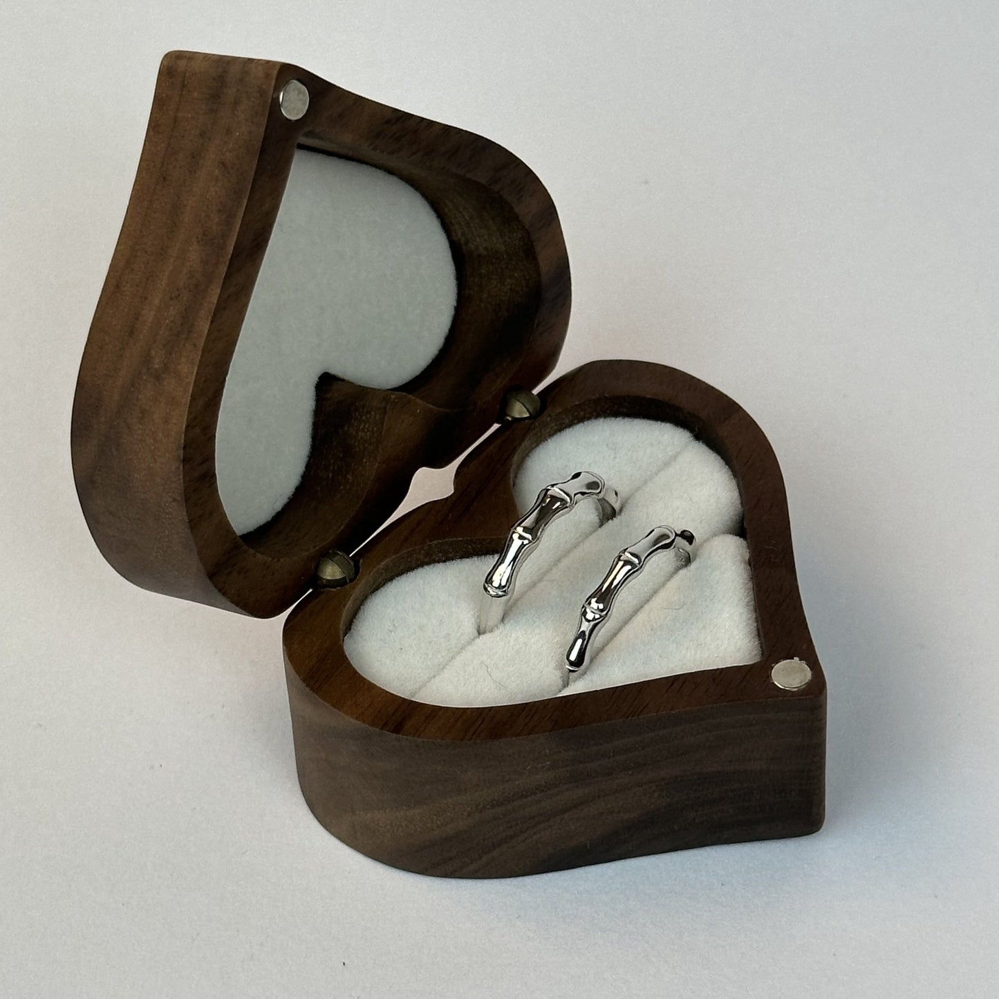 Silver Bone Couples Ring - CouplesPicks