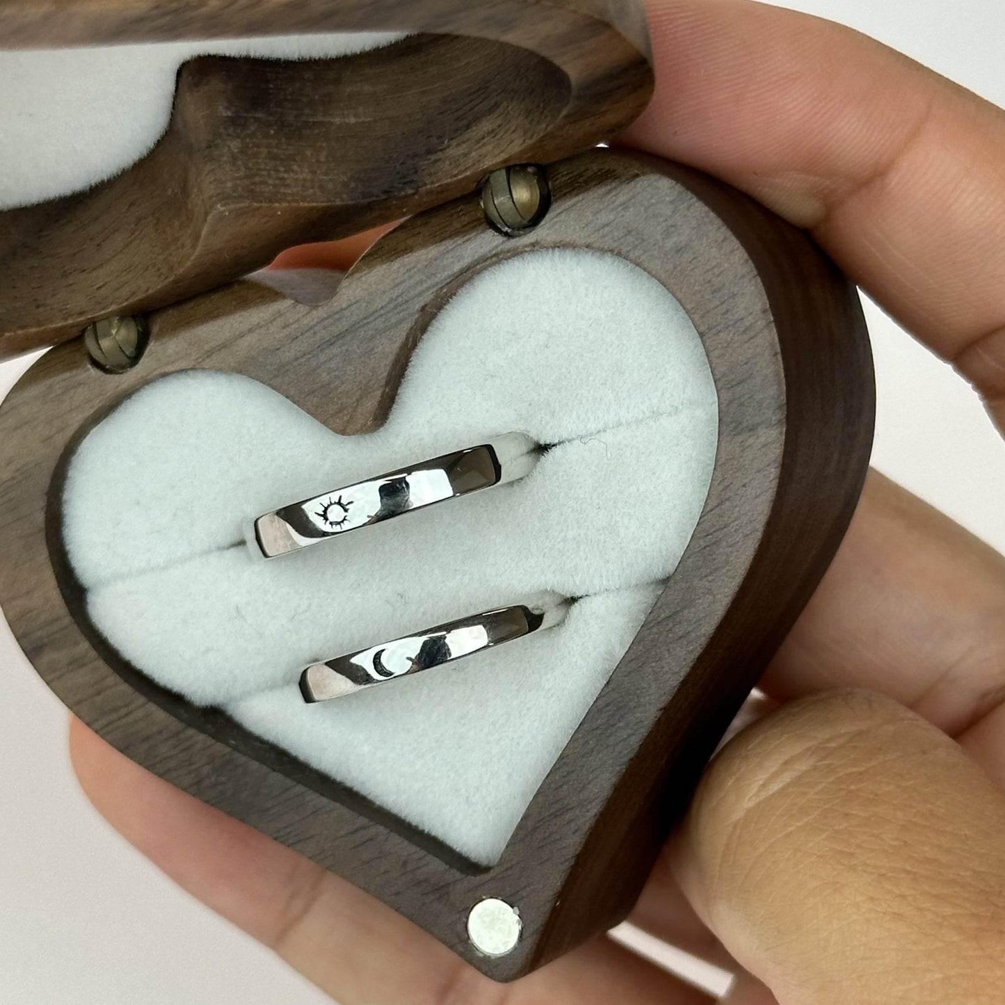 Simple Sun and Moon Ring Set - CouplesPicks