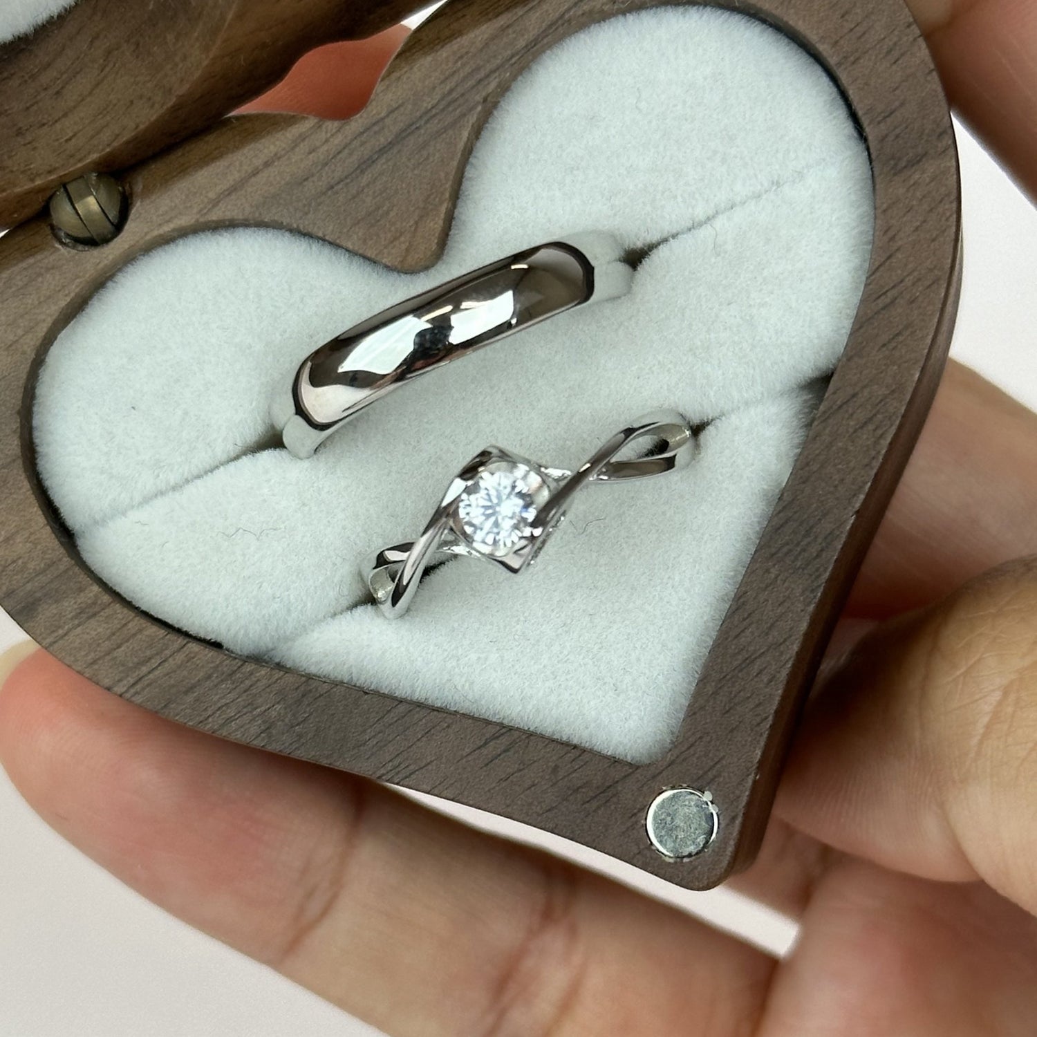 Solitaire Diamond Heart Love Ring - CouplesPicks